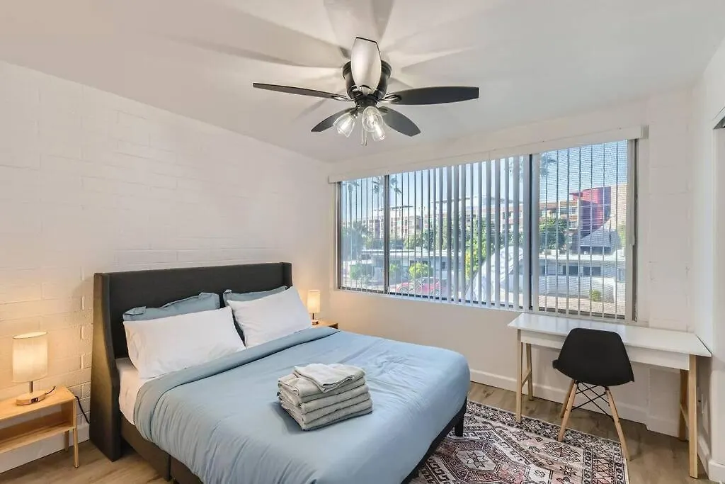 2Bd_Close To Phx Airport_Wi-Fi_Tvpool+Openkitchen Scottsdale